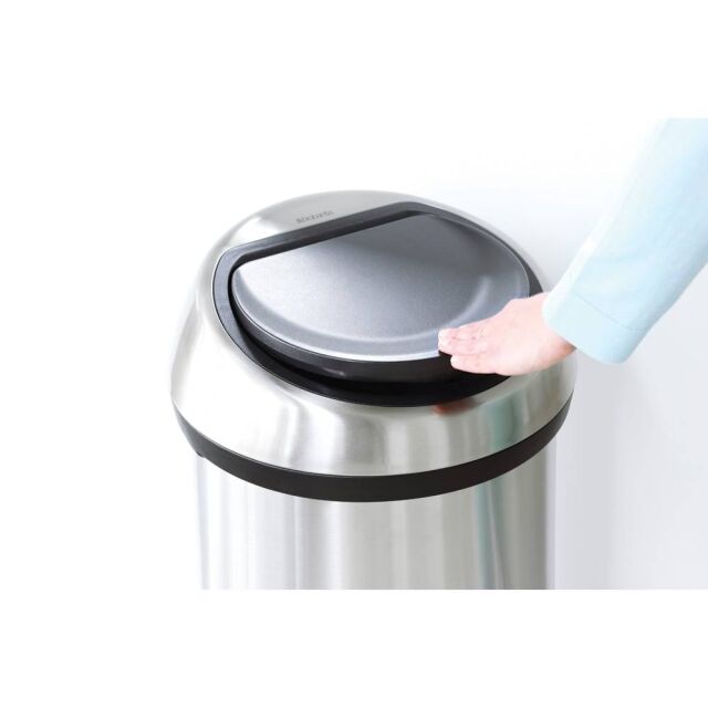 Кош за смет Brabantia Touch Bin 60L Кош за смет Brabantia Touch Bin 60L